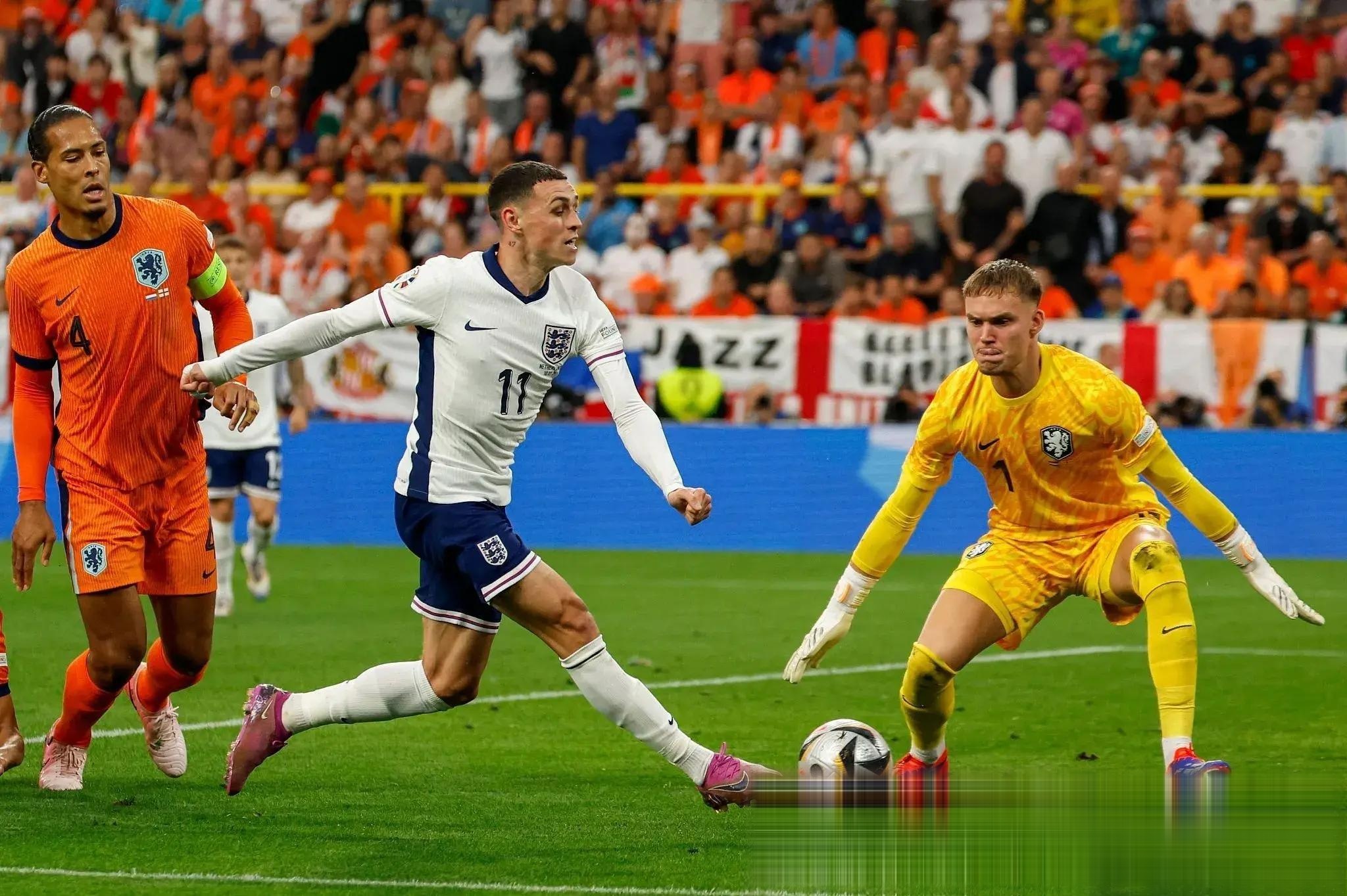 荷兰球星助攻制胜助球队夺冠 荷兰球星助攻制胜助球队夺冠