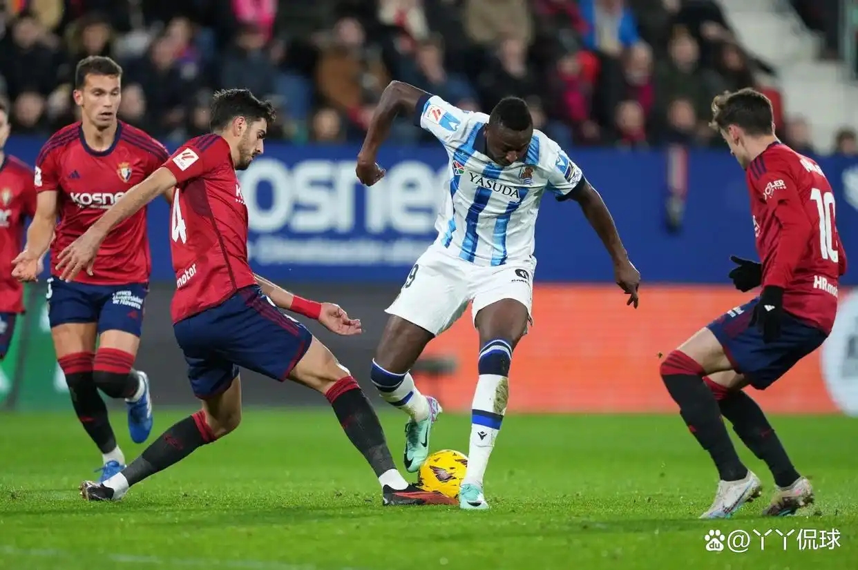 比赛中球队阵容深度发挥，全员贡献战果