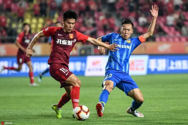 华夏幸福客场逆转，赢得关键三分