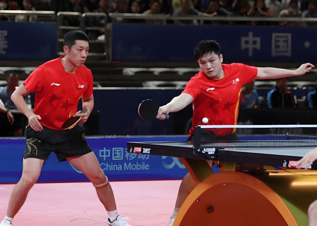 中国队轻取日本队，许昕惊艳四座