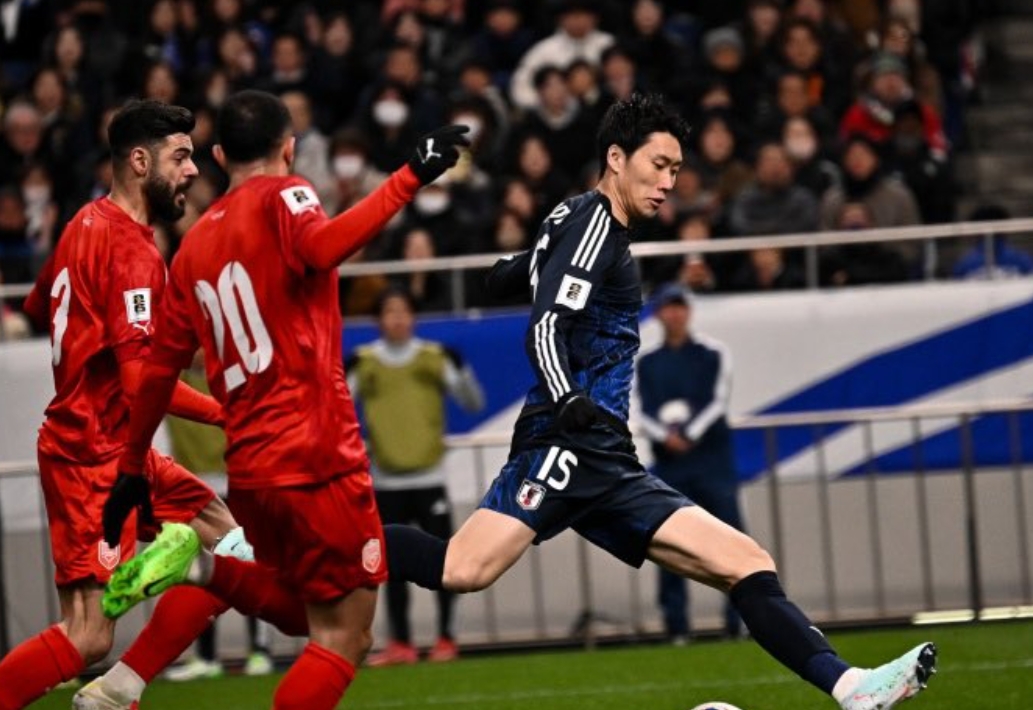 日本队轻取奥地利队，林高远点燃赛场