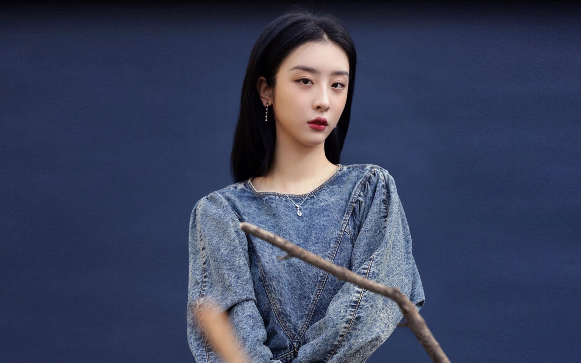 绿茵场上的伊苏斯之战，东决关键夜卢卡库如入无人之境