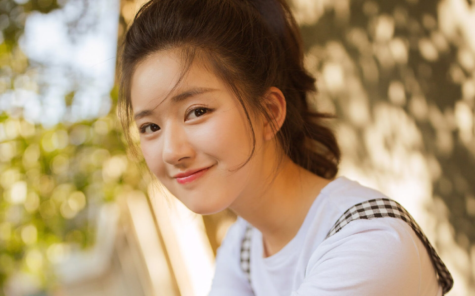 足球唯一性的双星闪耀，澳大利亚终结洪都拉斯，克瓦拉茨赫利亚欧冠半决赛接管比赛