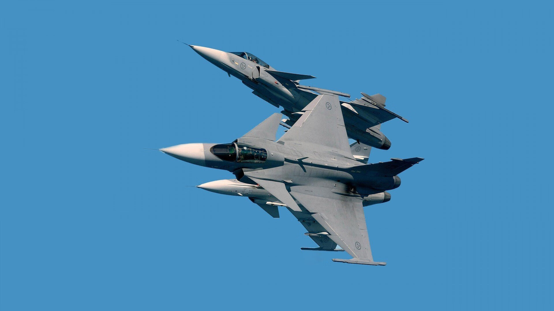 终极悬念,当F1终点线遇上最后一秒投篮